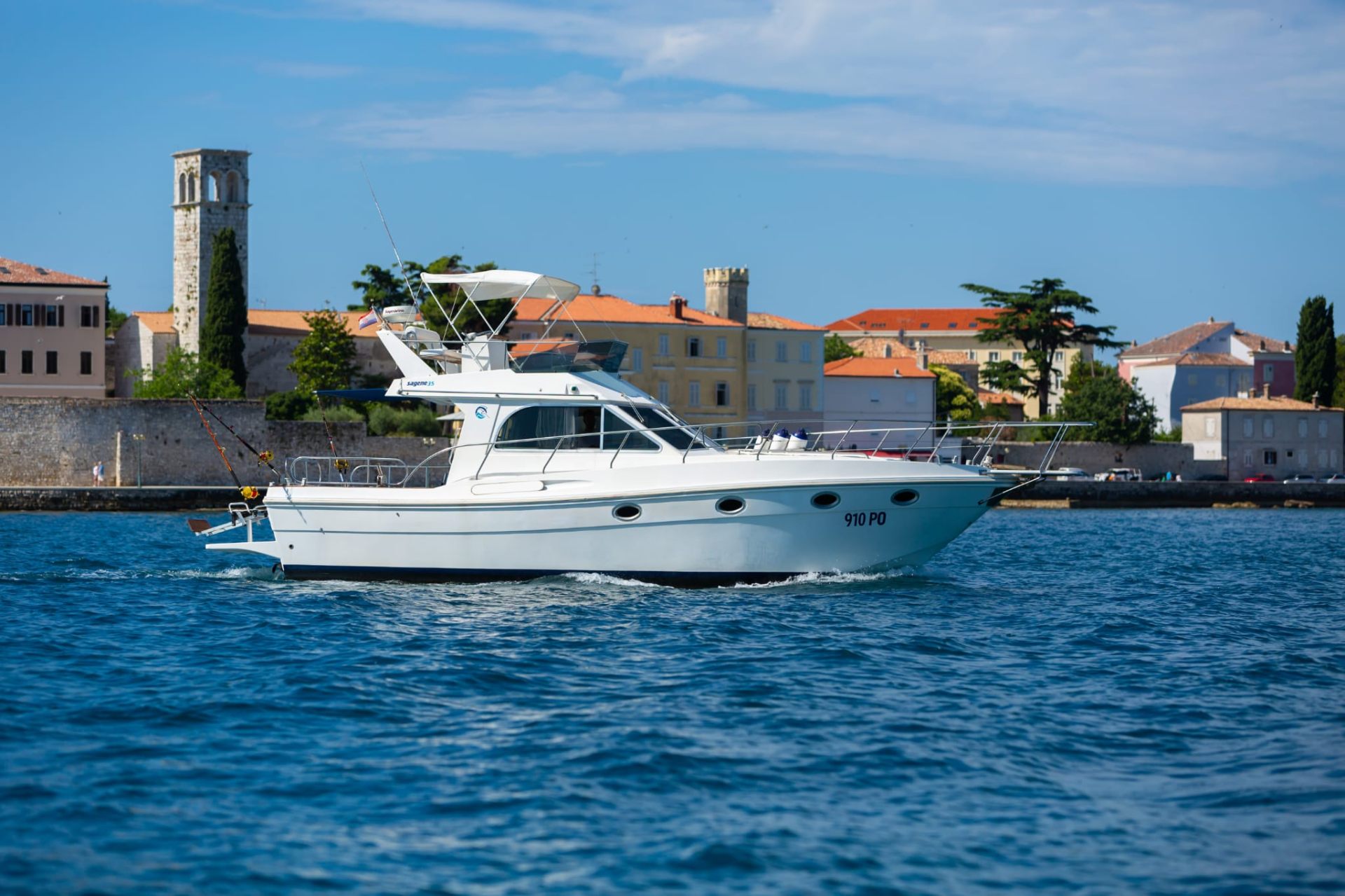 Tunatail Family Yacht 6